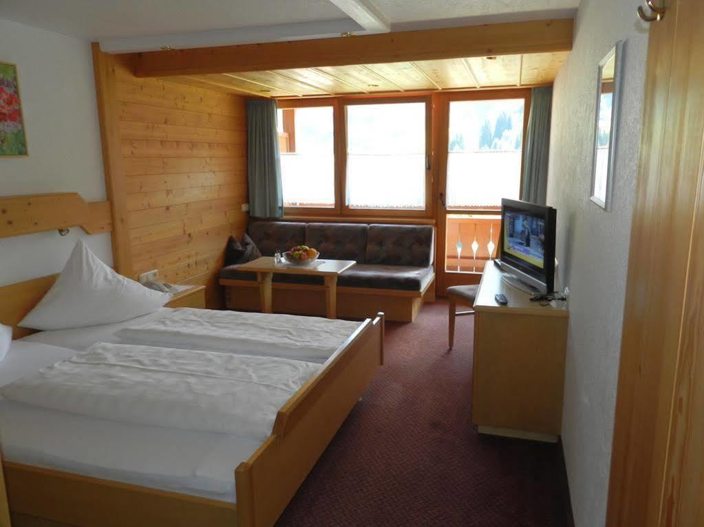 Hotel Alpenblume 达米尔斯 外观 照片